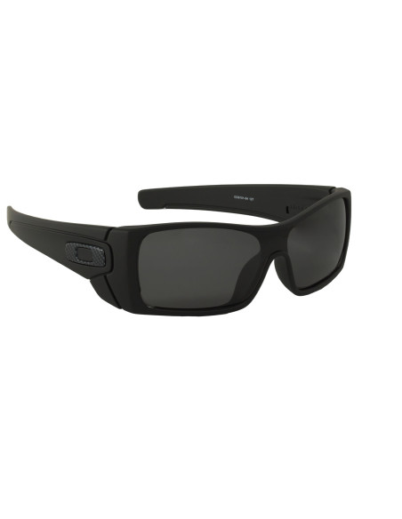 OAKLEY OO9101 04 BATWOLF Matte Black Gray Polarized