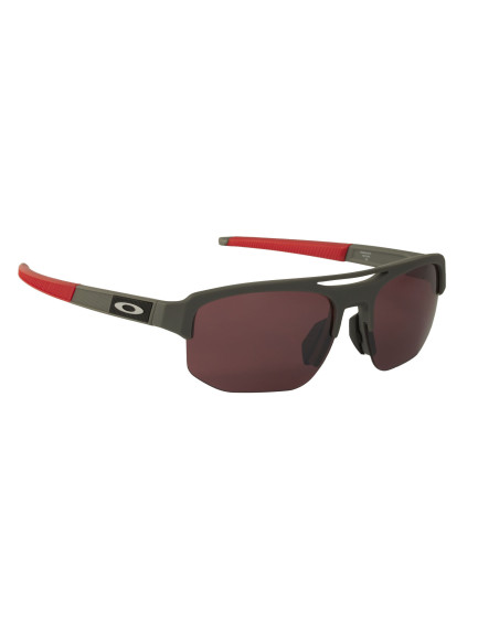 Oakley OO9424 0270 Mercenary Matte Carbon Prizm Dark Golf | Sunnies...