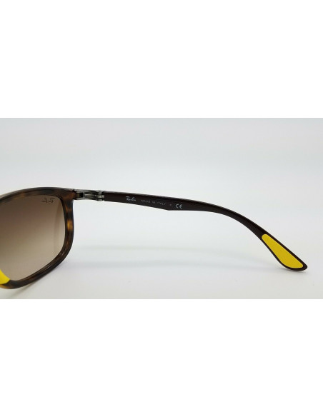 Ray Ban Rb8351m F60913 Active Scuderia Ferrari Carey Cafe degradado...