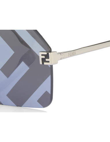 Fendi FE40043U 16C Sky
