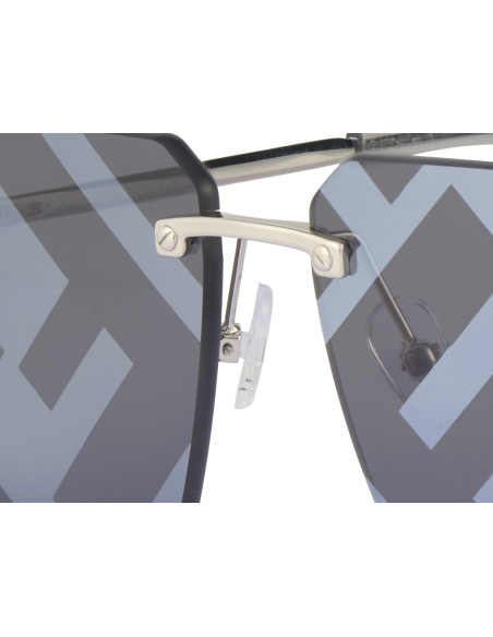 Fendi FE40043U 16C Sky